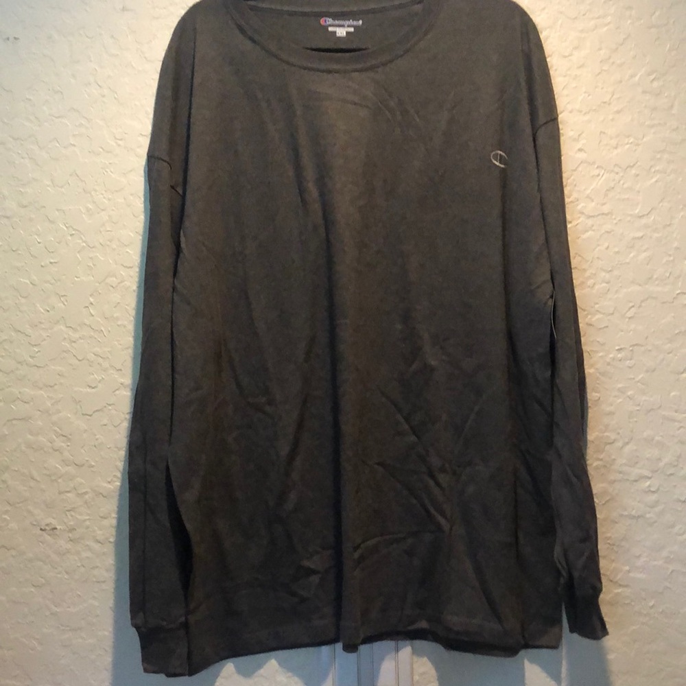 NWT Champion long sleeve tee